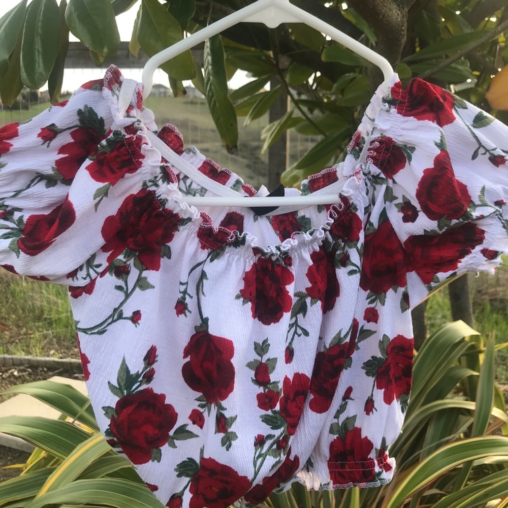 H&M rose off the shoulder top